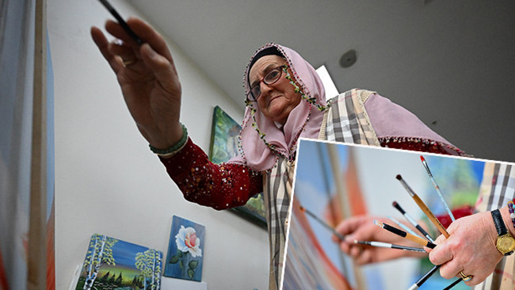 69 yaşında resim yapmaya başladı... Çok keyif alıyorum, evde oturmak istemiyorum