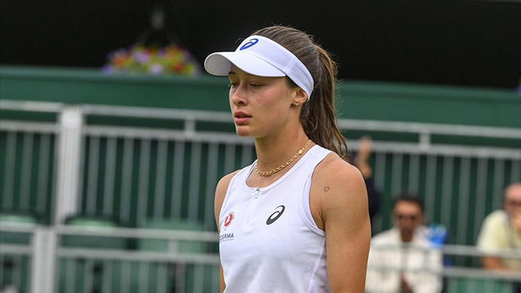 Zeynep Sönmez, Merida Açıka çeyrek finalde veda etti