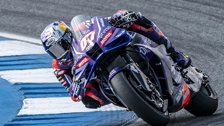 Toprak Razgatlıoğlu, MotoGPdeki ilk ana yarışını 17. sırada tamamladı