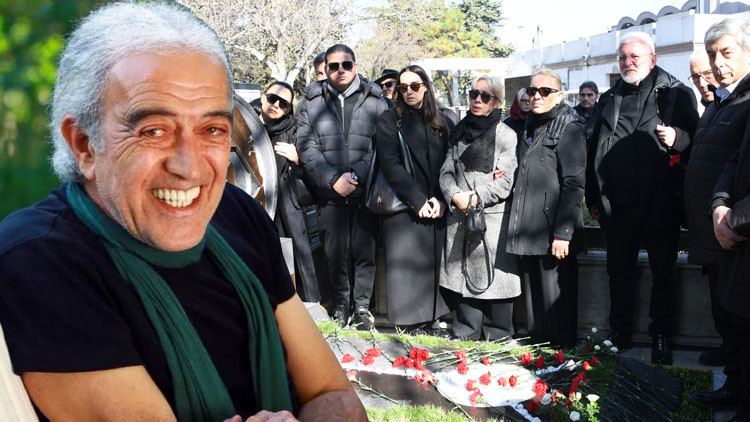 Edip Akbayram sevenleri kabri başında andı