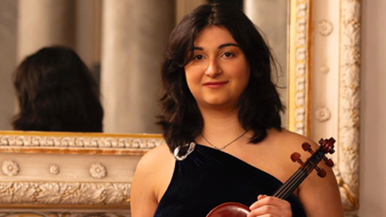 Ezo Sarıcı, BBC Radyo 3’de yayınlanan In Tune programında yer aldı Ezo Sarıcı, BBC Radyo 3’de yayınlanan In Tune programında yer aldı