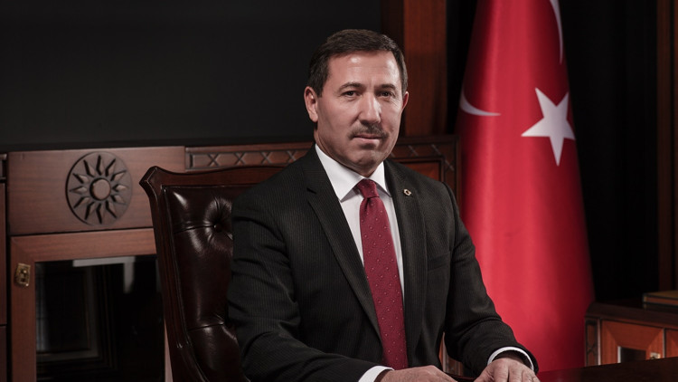 Karatay Belediyesinden YKSye girecek öğrencilere sınav ücreti desteği