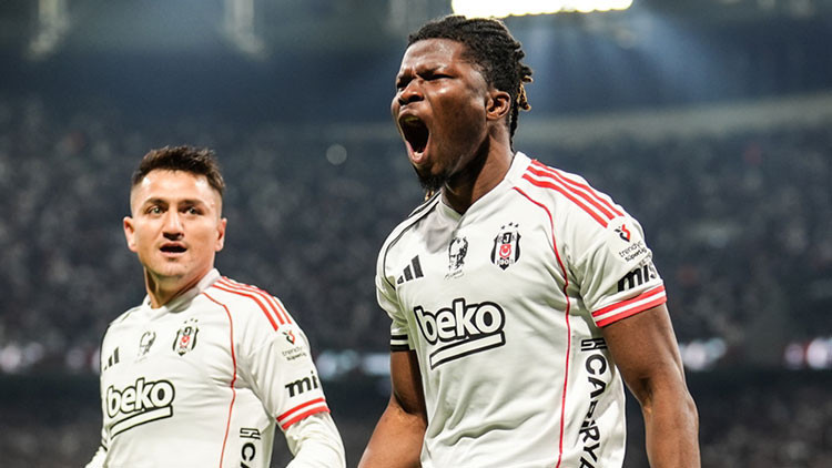 Beşiktaşta Toure ve Emirhan müjdesi
