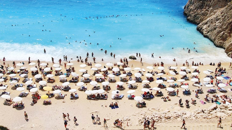 Nevruz’da İranlı turist sıkıntısı Nevruz’da İranlı turist sıkıntısı
