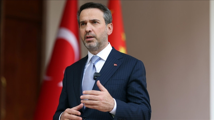 Bakan Bayraktar: Ülkemiz için enerji arzı sorunu öngörmüyoruz