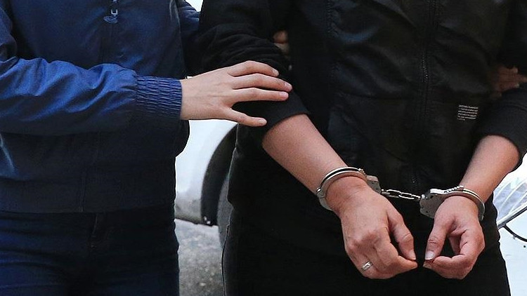 Türkiyenin peşinde olduğu 16 şüpheli yakalandı