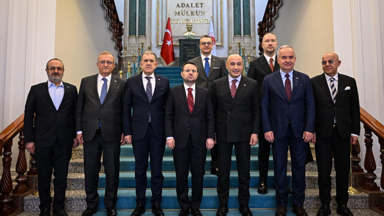 Adalet Bakanı Gürlek, Türkiye İhracatçılar Meclisi heyetini kabul etti