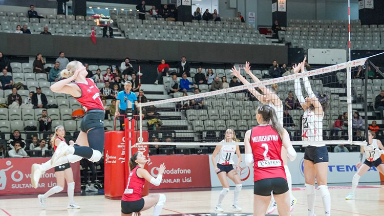 Beşiktaş evinde Kuzeyboruya kaybetti