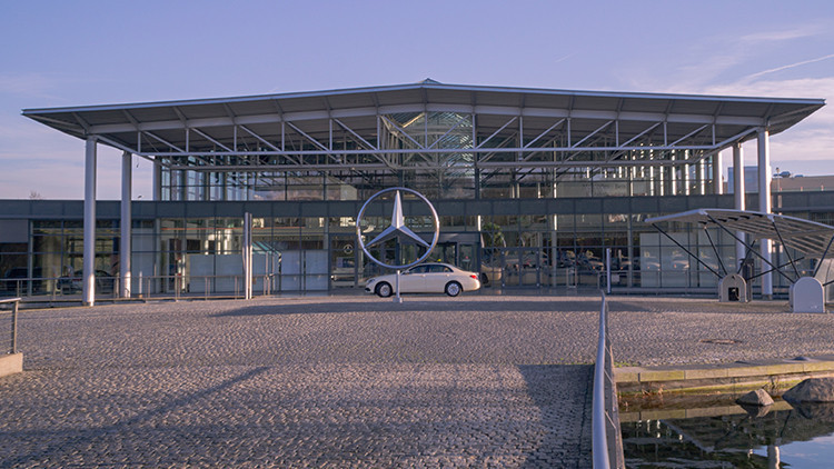 Bremen Mercedes fabrikasında 11 Türk işçi temsilcisi seçildi