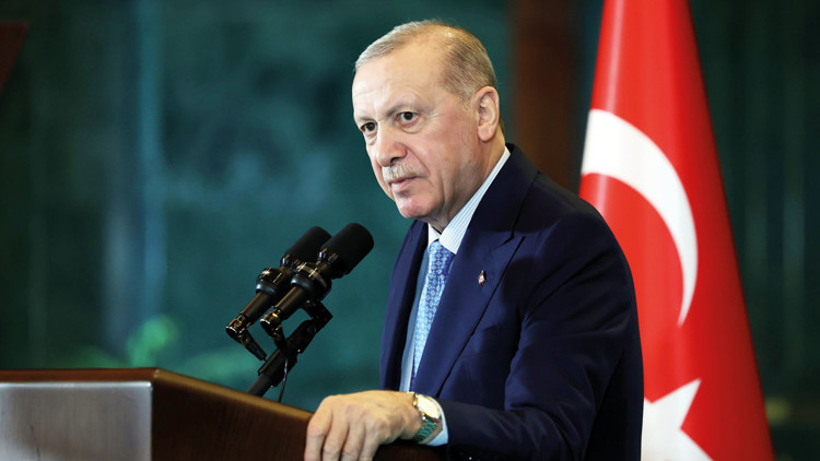 Cumhurbaşkanı Erdoğan iftarda gazetecilerle buluştu... Karalama kampanyalarını sizlerle engelleyeceğiz