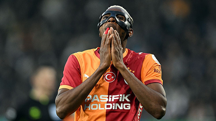 Victor Osimhen, Galatasaray camiasının endişeyle beklediği haberi açıkladı: Ameliyat olacağım Victor Osimhen, Galatasaray camiasının endişeyle beklediği haberi açıkladı: Ameliyat olacağım