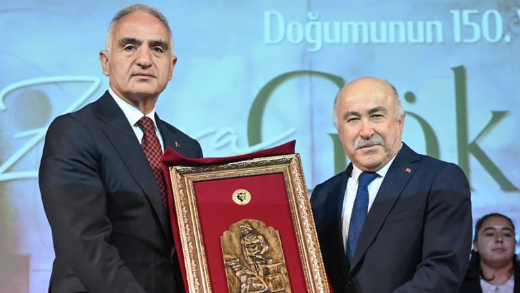 Ziya Gökalp’in 150. yılı Türk dünyasında kültürel buluşmaya dönüştü Ziya Gökalp’in 150. yılı Türk dünyasında kültürel buluşmaya dönüştü