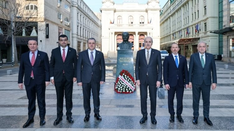 TBMM Başkanı Kurtulmuş, Romanyadaki Atatürk Anıtını ziyaret etti