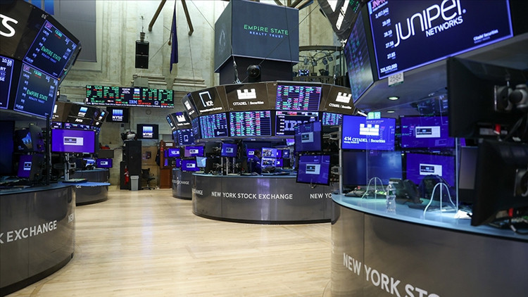 New York borsası düşüşle açıldı