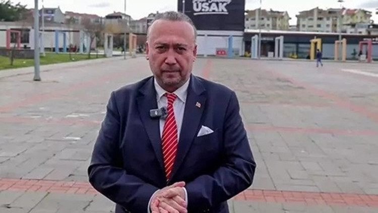 Son dakika... Uşak Belediye Başkanı Özkan Yalım görevden alındı Son dakika... Uşak Belediye Başkanı Özkan Yalım görevden alındı