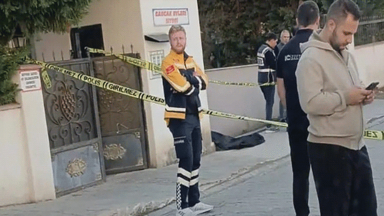 Yalovada sokak ortasında eşini katletmişti Belgin Aslanoğlu cinayeti davasında karar verildi Yalovada sokak ortasında eşini katletmişti Belgin Aslanoğlu cinayeti davasında karar verildi