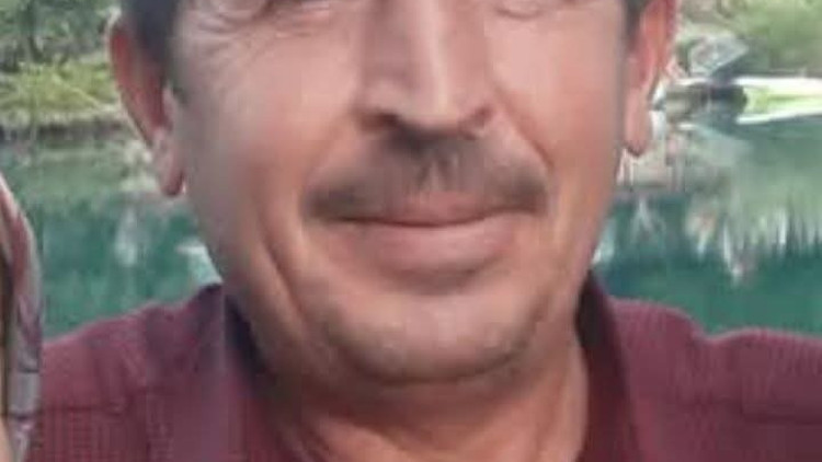 Traktörün altında kalan çiftçi öldü Traktörün altında kalan çiftçi öldü
