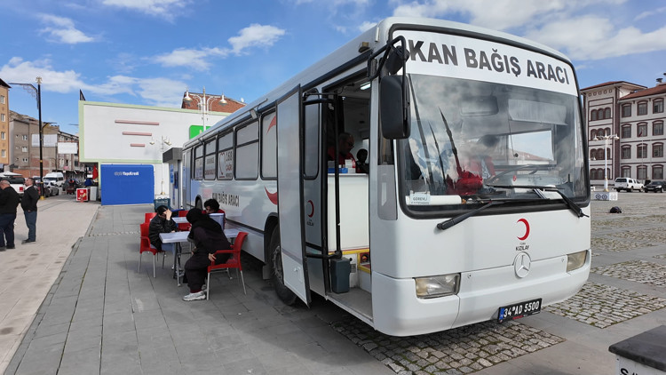 Şarkışlada Kızılaydan kan bağışı kampanyası Şarkışlada Kızılaydan kan bağışı kampanyası