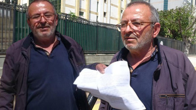 60 yıldır bu şekilde yaşadı: Emekli olmasına da engel oldu Bir adam olamadım, şimdi kendimi bulacağım 60 yıldır bu şekilde yaşadı: Emekli olmasına da engel oldu Bir adam olamadım, şimdi kendimi bulacağım