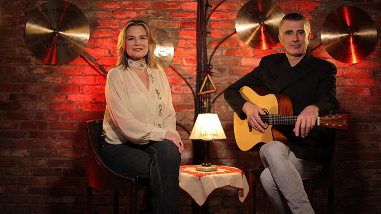 20 yıl sonra yeniden Bertuğ Cemil ve Birsen Tezerden Yağmur düeti