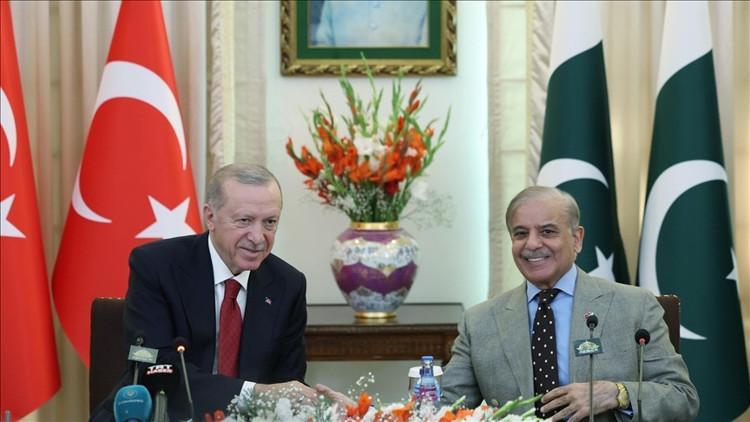 Cumhurbaşkanı Erdoğandan barış diplomasisi