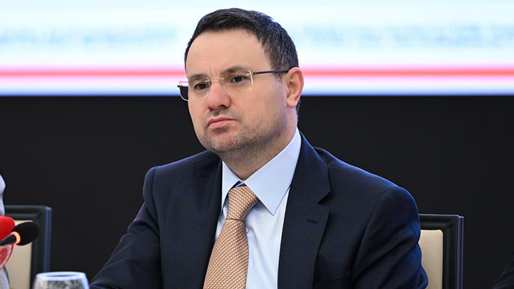 Adalet Bakanı Gürlek duyurdu: DEAŞ terör örgütüne 34 ilde eş zamanlı operasyon... 198 gözaltı