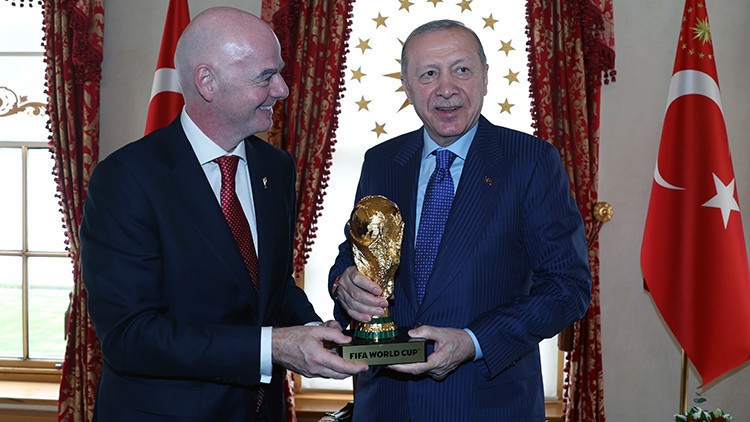 Cumhurbaşkanı Erdoğan, FIFA Başkanı Gianni Infantinoyu kabul etti