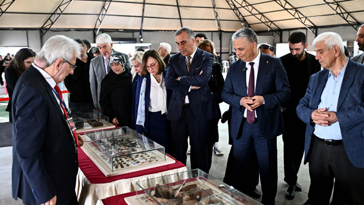 Çanakkale’nin sessiz tanıkları Muratpaşa’da Çanakkale’nin sessiz tanıkları Muratpaşa’da