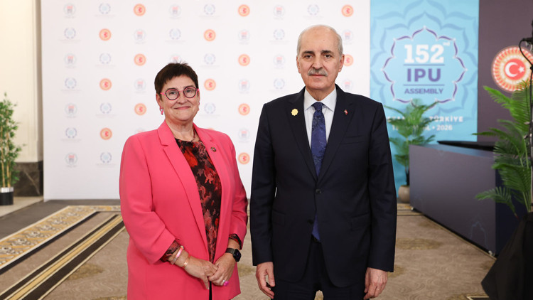 TBMM Başkanı Kurtulmuş, AKPM Başkanı Bayr ile görüştü