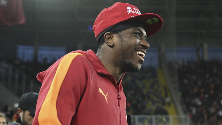 Galatasarayda Victor Osimhen sevinci