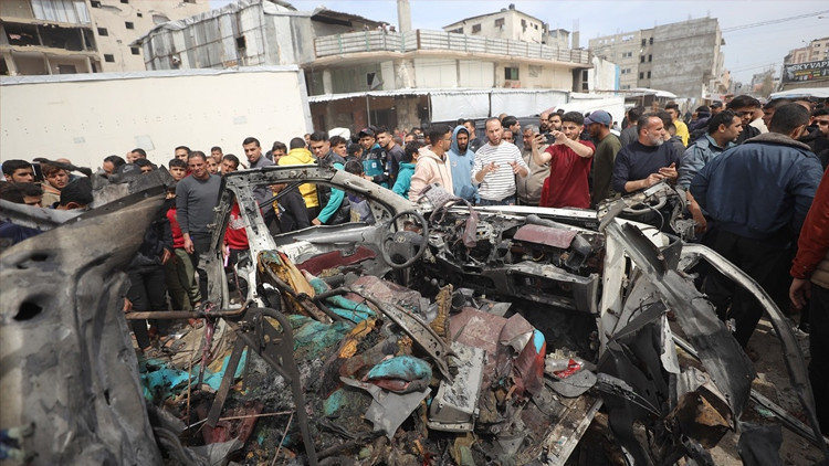 İsrail, Gazzeye saldırılarını sürdürüyor: 24 saatte 7 kişi hayatını kaybetti