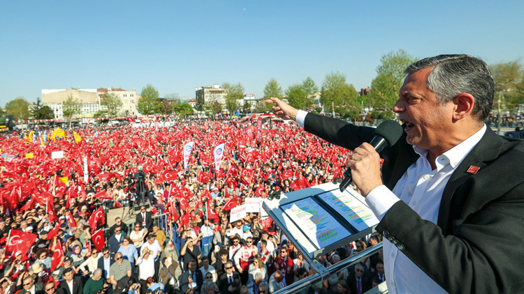 Bir tek şey istiyoruz seçim sandığı Bir tek şey istiyoruz seçim sandığı