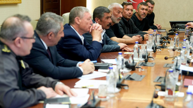 İçişleri Bakanlığında madencilerle görüşme