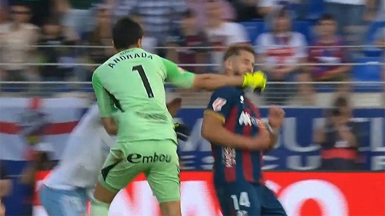 İspanyada rakibine yumruk atan kaleciye rekor ceza