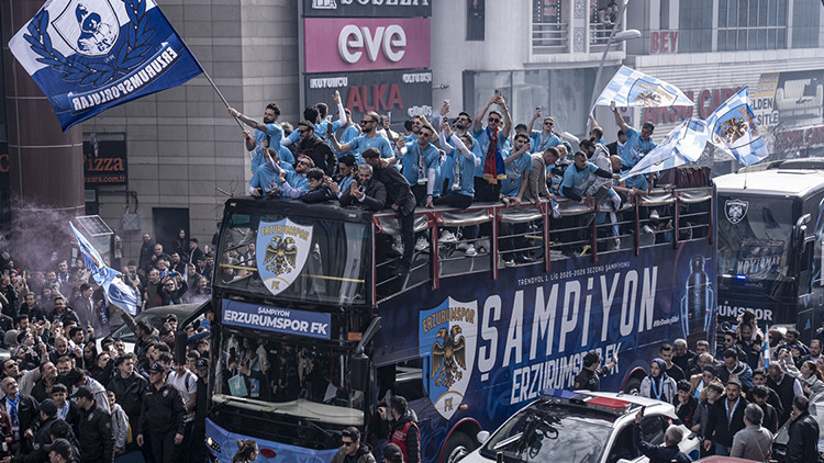 Erzurumspor şampiyonluk turu attı