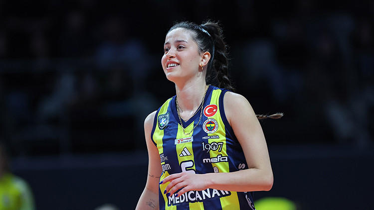 Sude Hacımustafaoğlu, Fenerbahçe'den ayrılıp Manisa Büyükşehir Belediyespor'a imza attı — image 3