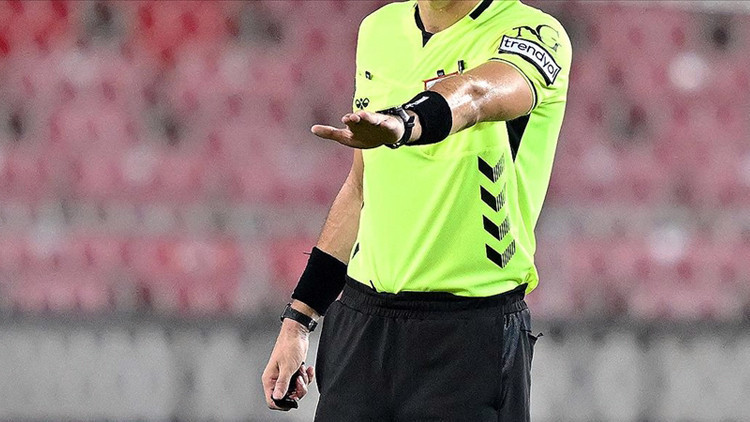 1. Lig play-off birinci tur maçlarının hakemleri açıklandı 1. Lig play-off birinci tur maçlarının hakemleri açıklandı