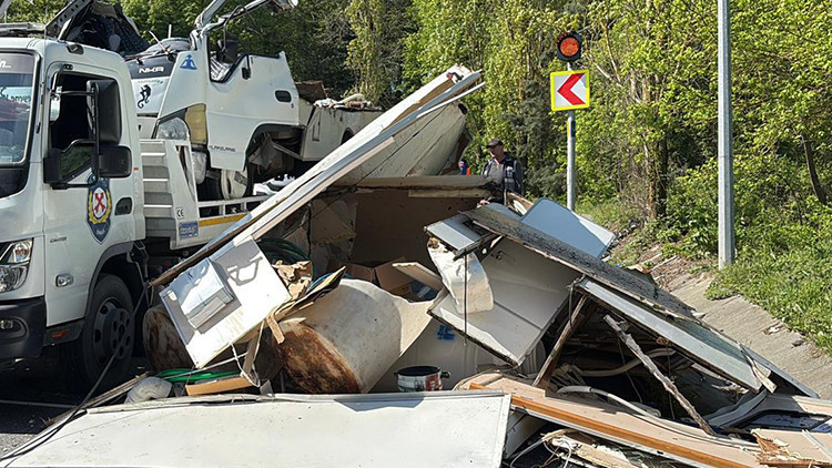 İstanbulda karavan sürücüsü gencin feci ölümü