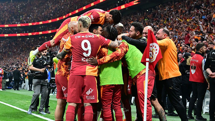 21. yüzyıla Galatasaray damgası