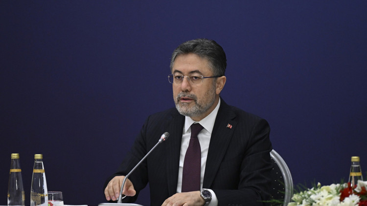 Bakan Yumaklı TZOB toplantısında konuştu