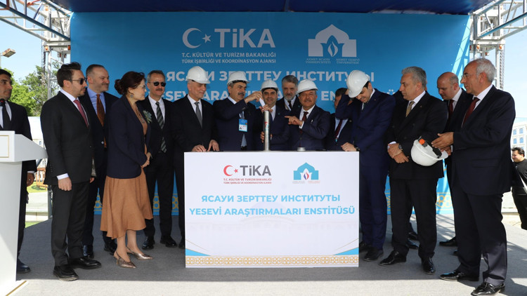 Kazakistan’da Yesevi Araştırmaları Enstitüsü kuruluyor