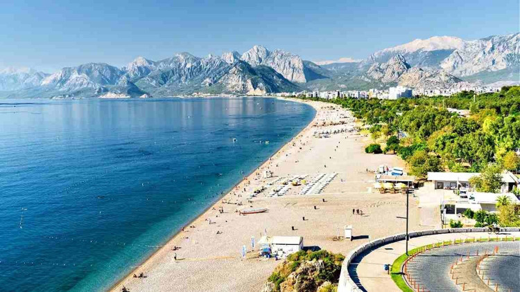 Türkiye tatilinde alkol uyarısı