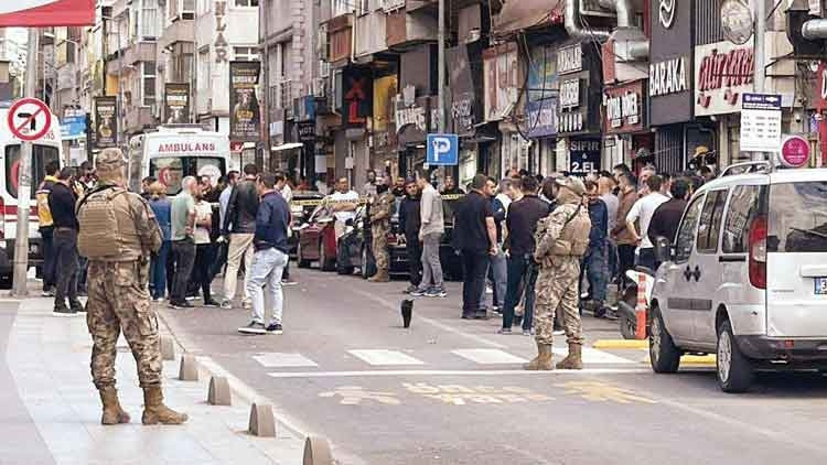 İhbara giden polislere ateş açıldı: 2 şehit