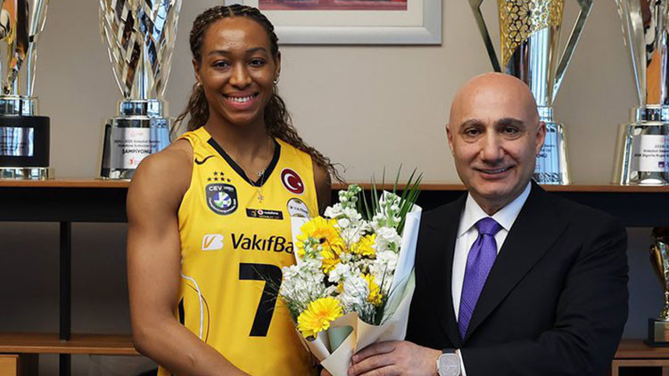 VakıfBank’ta Chiaka Ogbogu ile yollar ayrıldı
