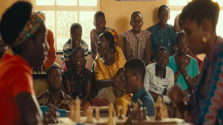 Katwe Kraliçesi ne zaman vizyona girdi Katwe Kraliçesi filmi konusu nedir, oyuncuları kimler Katwe Kraliçesi ne zaman vizyona girdi Katwe Kraliçesi filmi konusu nedir, oyuncuları kimler
