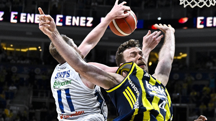 Fenerbahçe final, Anadolu Efes umut peşinde