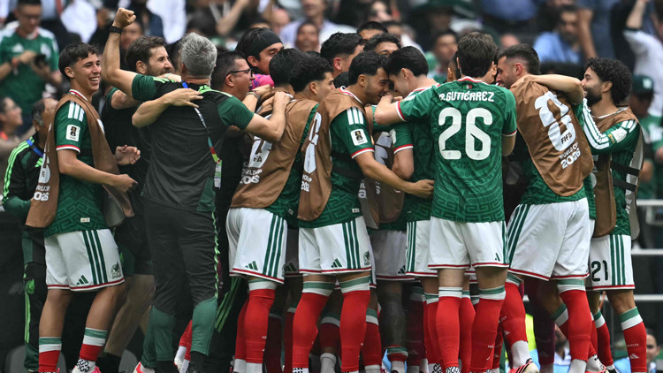Meksika 2-0 G&uuml;ney Afrika (D&uuml;nya Kupası a&ccedil;ılış ma&ccedil;ı &ouml;zeti)