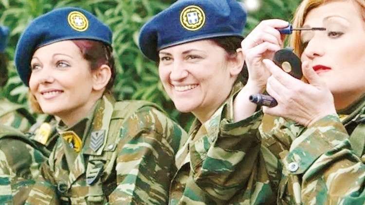 Komşu’nun kadın asker projesi tutmadı