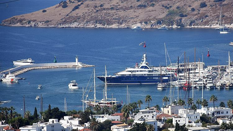 Bodruma ilk 5 ayda 172 bin turist geldi; sahte rezervasyon uyarısı yapıldı