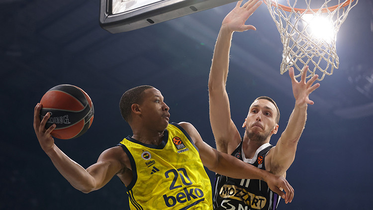Fenerbahçe Beko, Devon Hall ile yollarını ayırdı Fenerbahçe Beko, Devon Hall ile yollarını ayırdı
